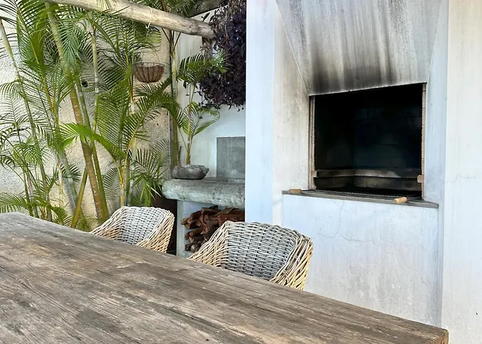 Santa Cruz Ocean Villa Gaula